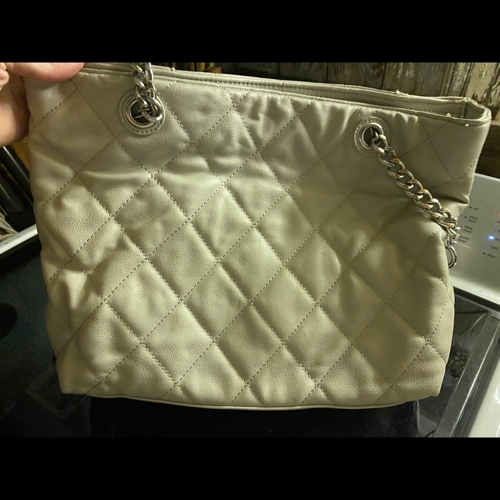 Medium tote - Picture 2 of 3